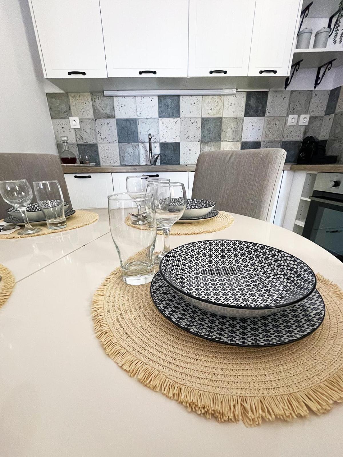 Odysseus Boutique Apartment 에르미오니 외부 사진
